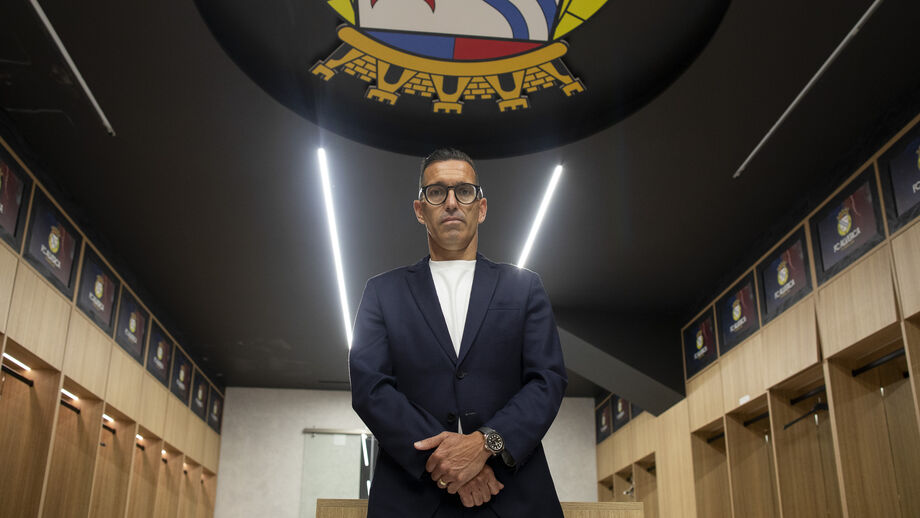 Pedro Alves nas instalações do Alverca