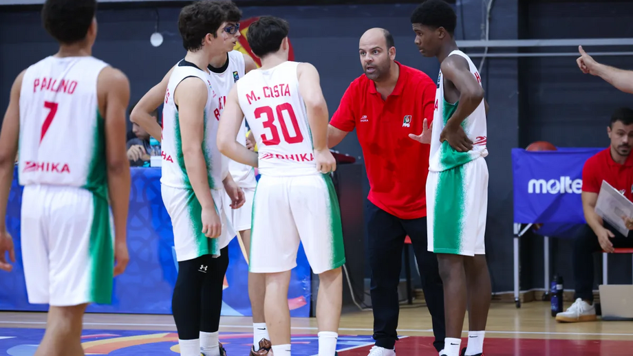 Portugal termina no último lugar do Grupo A