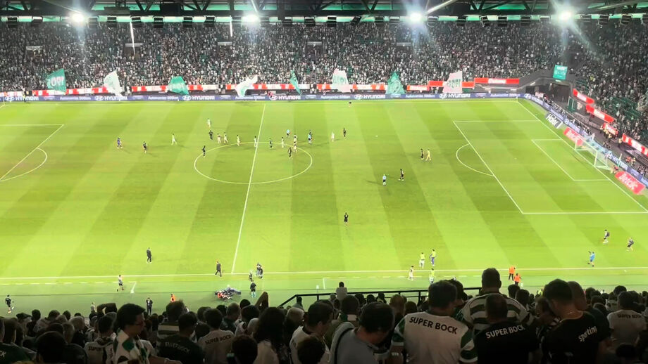 Leão ganhou por 3-2 sobre o V. Guimarães, num jogo em que esteve a ganhar por 3-0