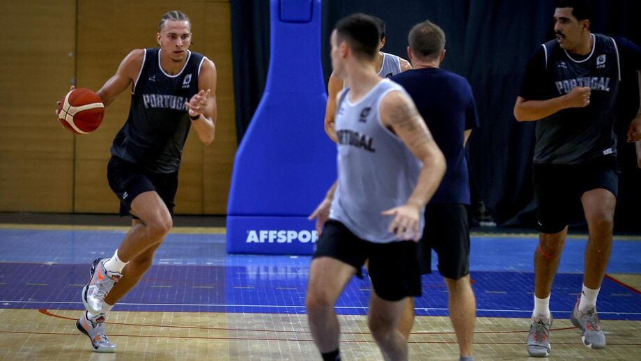 Rúben Prey num treino da Seleção Nacional