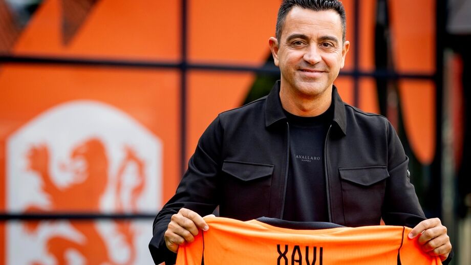 Xavi na seleção laranja