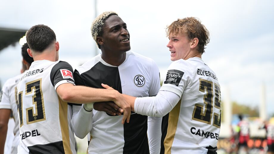 David Ntusu, avançado francês do Elversberg, marcou o 3º golo da sua equipa frente ao Leverkusen
