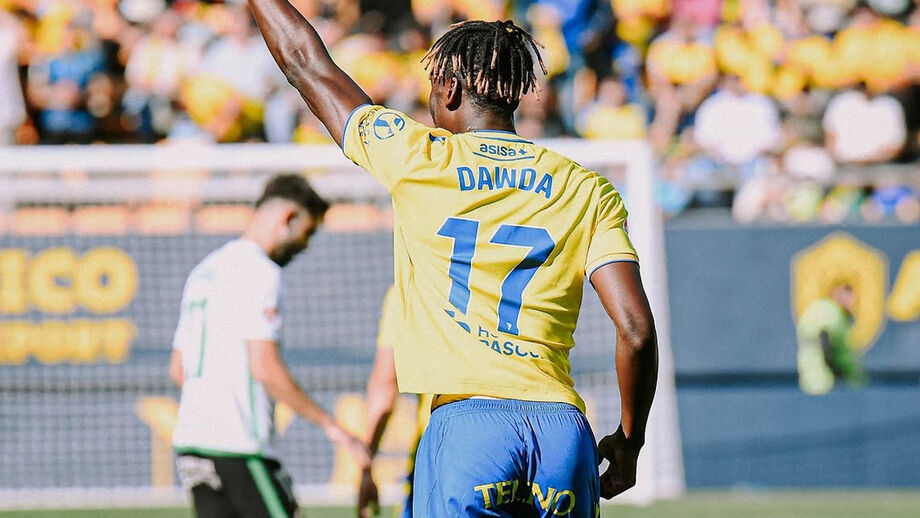 Dawda Camara somou cinco golos em 36 jogos pelo Cádiz em 2025/26