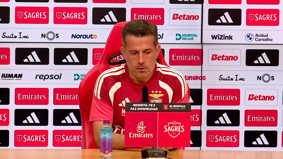 Treinador do Benfica fala do mais recente reforço