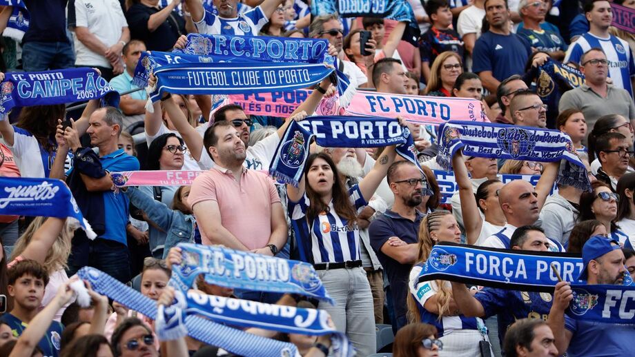 Adeptos do FC Porto no Dragão
