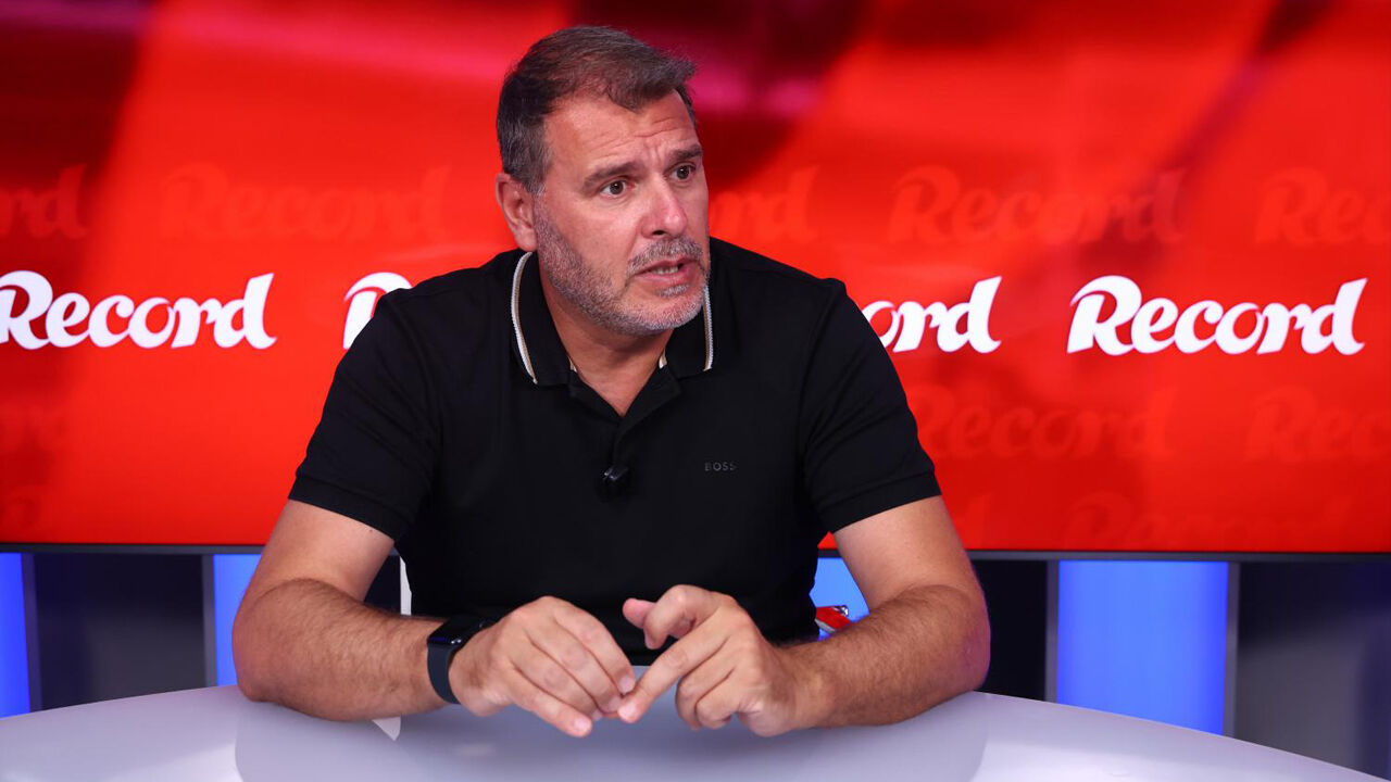 João Henriques em entrevista a Record