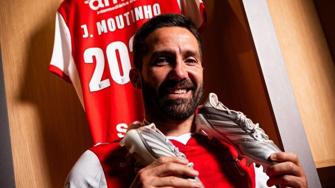 João Moutinho tem contrato em vigor com o Sp. Braga até 2027