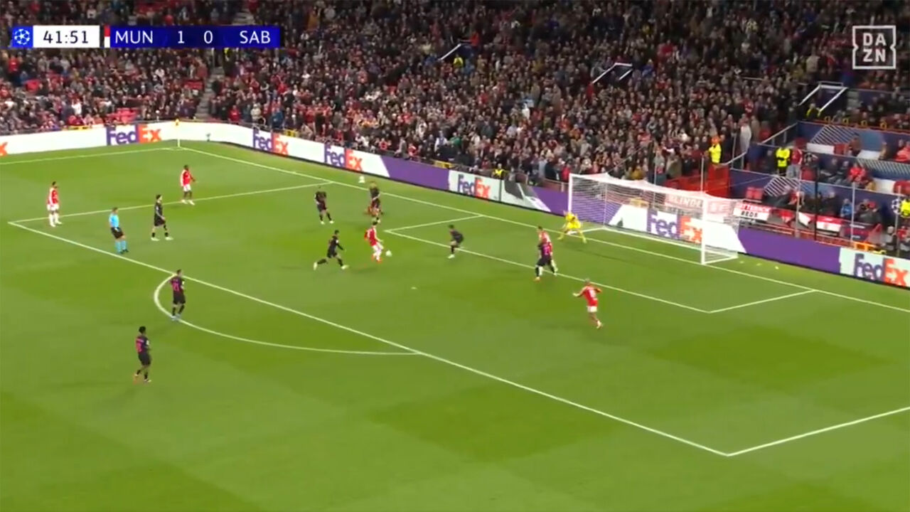 Bruno Fernandes fez o 2-0 no Man. United-Sabah