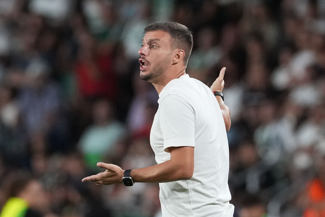 Anselmi no duelo com Real 