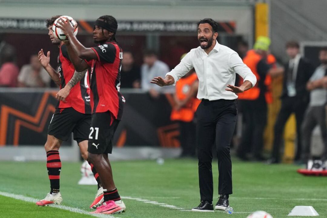AC Milan's head coach Ruben Amorim gestures during the Europa