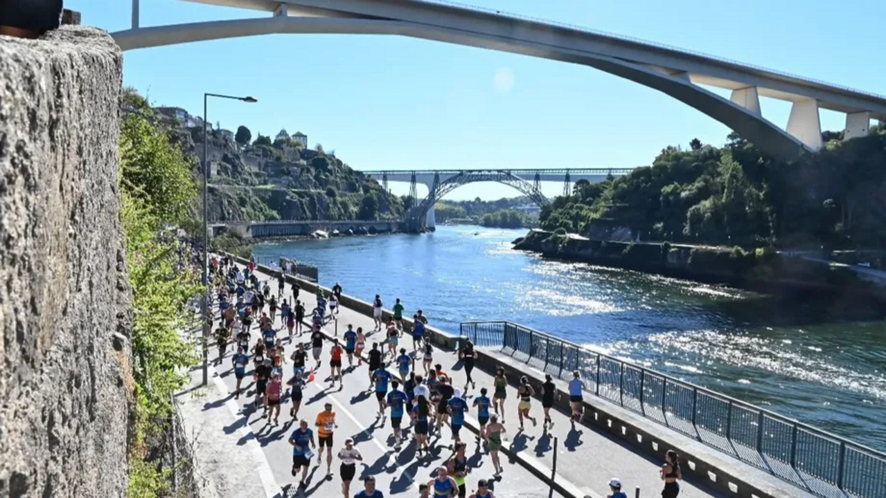 Atletas internados após Meia Maratona do Porto, situação ligada ao calor