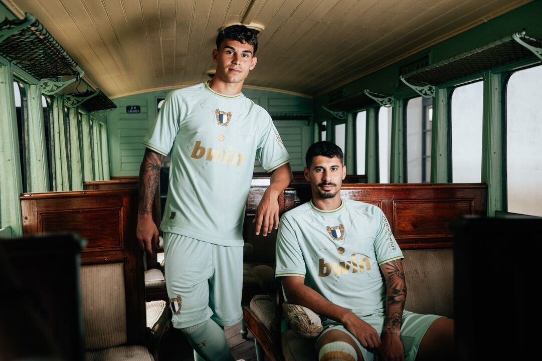 Nova camisola di Famalicão