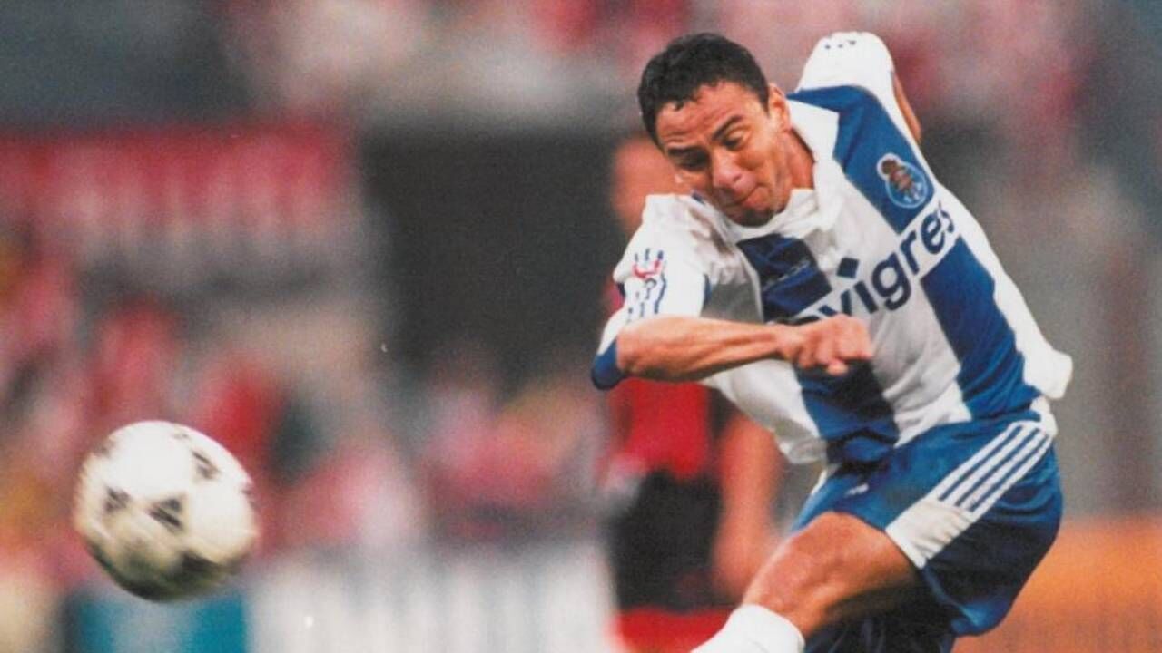 Artur nos tempos de futebolista, ao serviço do FC Porto