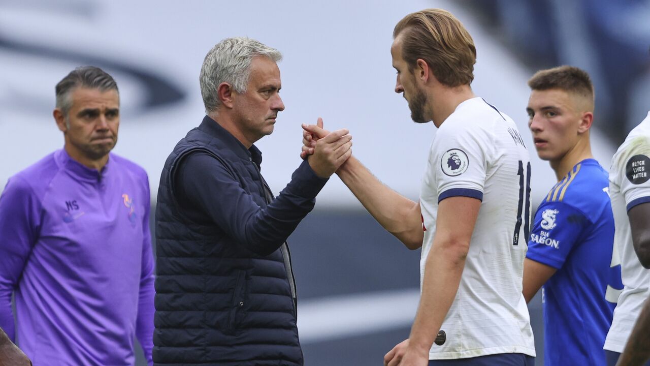 Harry Kane foi orientado por José Mourinho no Tottenham