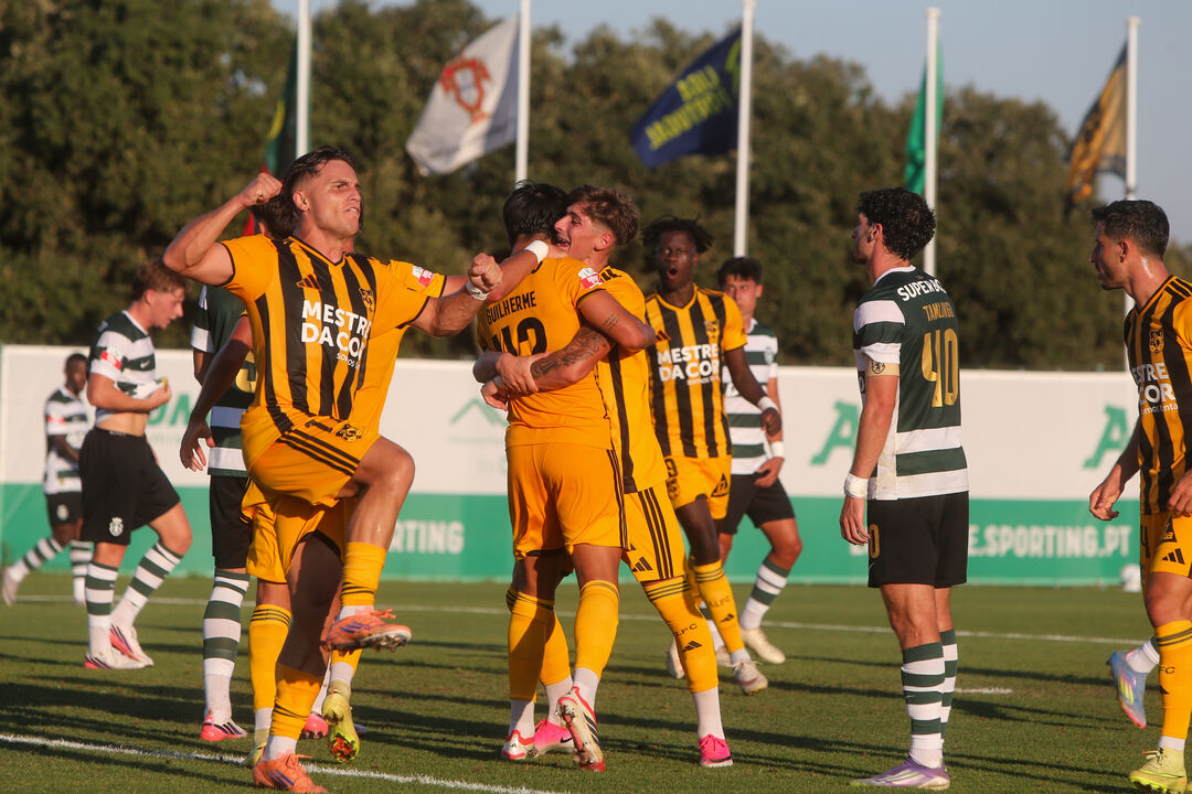Festa do Lourosa frente ao Sporting B