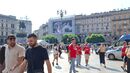 Adeptos do Benfica nas ruas de Milão