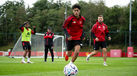 JJ Gabriel nos treinos do Manchester United