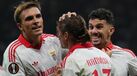 Jogadores do Benfica celebram golo em San Siro