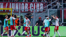 Benfica venceu o Milan em San Siro