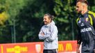 Yannick Cahuzac, treinador interino do Lens
