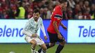 Bernardo Silva no jogo com a Noruega