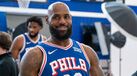 LeBron James no media day dos Sixers