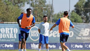 Farioli e Samu no treino