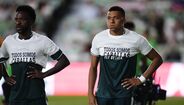 Vinícius e Mbappé usaram a t-shirt de apoio... mas desta forma