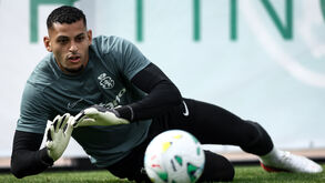 Kaique esta manhã na Academia Cristiano Ronaldo, em Alcochete