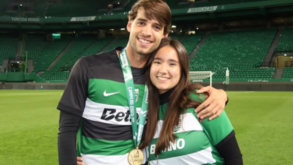 Daniel Bragança e a irmã Rita no Estádio de Alvalade