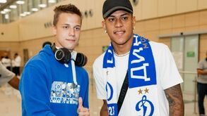 Chegar, ver e regressar a casa