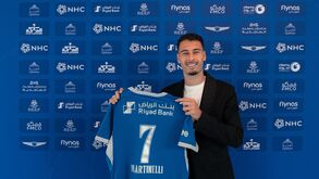 Gabriel Martinelli assina pelo Al Hilal