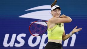 Elena Rybakin venceu Jessica Bouzas