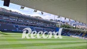 O relvado dos Barreiros esta 6ª feira à tarde antes do Marítimo-Benfica