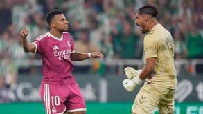 Mbappe falhou penálti