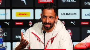 Ruben Amorim na sala de imprensa do Milan