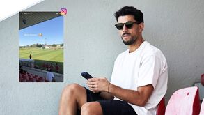 Pizzi no Seixal para a estreia de Samaris como treinador dos sub-17 do Benfica