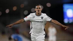 João Guilherme festeja golo