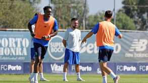 Farioli e Samu no treino