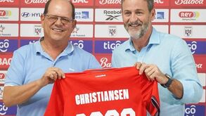 Thomas Christiansen fica