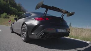 Mercedes-AMG CLE 646 Spezialanfertigung recupera V8 biturbo em 30 exemplares radicais