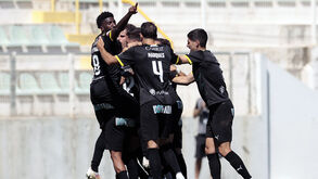 Tondela festeja vitória frente ao Portimonense