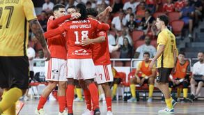 Benfica vence Venda Nova 4-1 na defesa do título