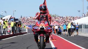 Marc Marquez celebra triunfo em Misano