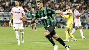 Sebastiano Esposito abre o marcador do Sassuolo-Juventus