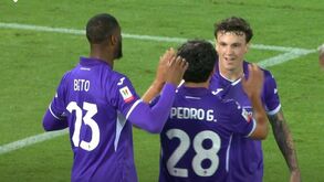 Pote celebra primeiro golo pela Fiorentina