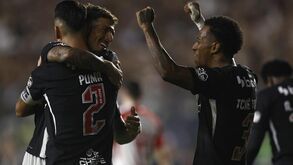 Vasco da Gama de Pedro Emanuel avança na Taça Sul-Americana, Domingos Duarte marca mas é eliminado