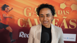 Camila Silva foi eleita a melhor jogadora de futsal