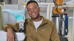 Mbappé passa a ser representado pela On