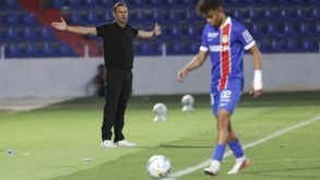 Sotiris Silaidopoulos durante o jogo com o Alverca